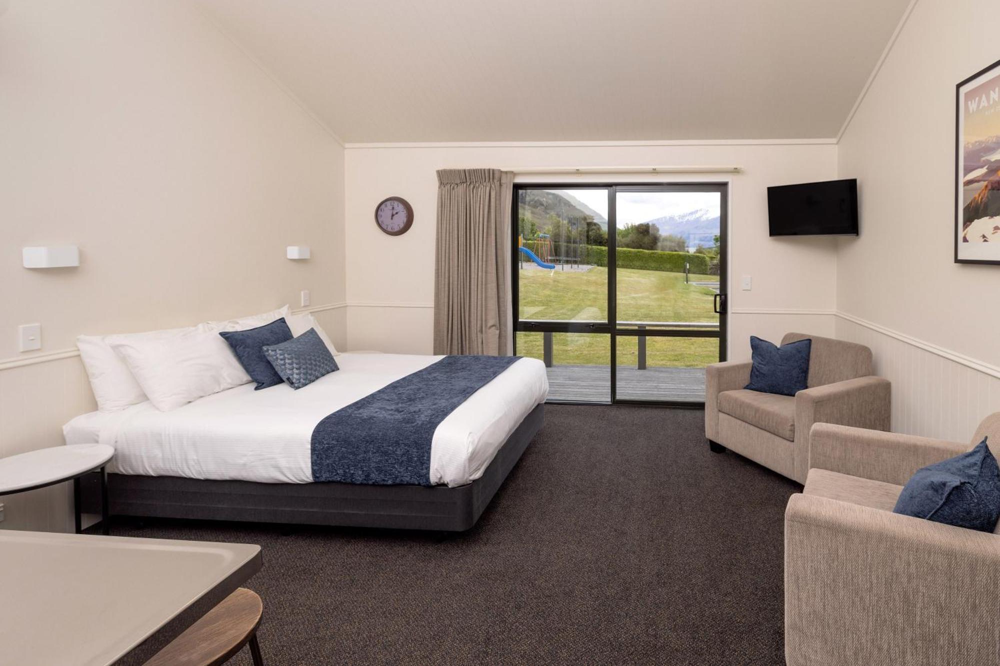 Wanaka Top 10 Holiday Park Exterior photo