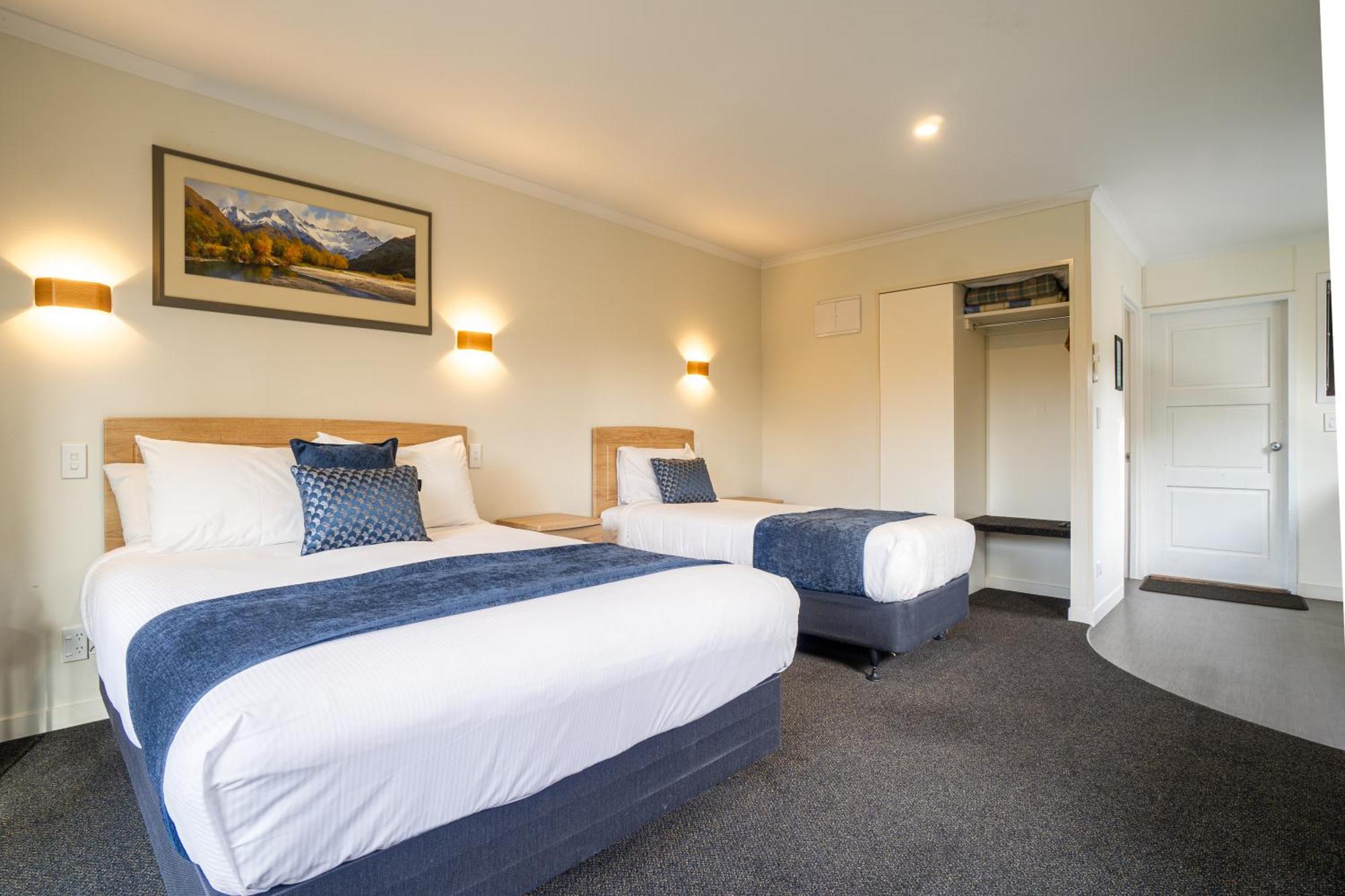 Wanaka Top 10 Holiday Park Exterior photo