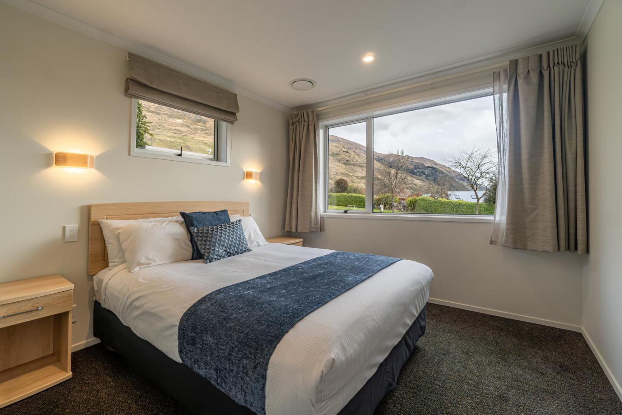 Wanaka Top 10 Holiday Park Exterior photo